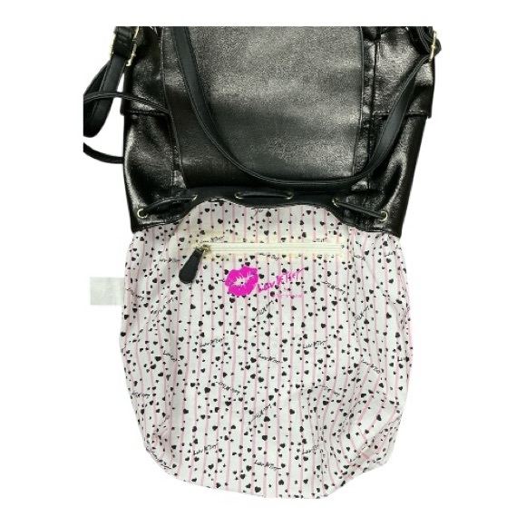 Betsy Johnson - NWOT - Black Vegan Leather Quilted Cat Ear Backpack Bag - Picture 8 of 12